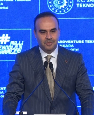 bakan-kacir-ardventure-tekmer-girisimlerin-kuresel-markalara-donusmesi-icin-guclu-bir-zemin-olusturacak-JGWzWZKc.jpg