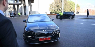 bakan-kacir-butce-gorusmelerine-togg-t10f-ile-geldi-MLwkQmjQ.jpg