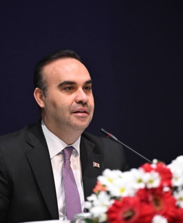 bakan-kacir-ceyhanda-kurdugumuz-endustri-bolgesini-onumuzdeki-donemde-entegre-kimya-sanayii-yatirimlarinin-adresi-yapacagiz-1eITlhLz.jpg