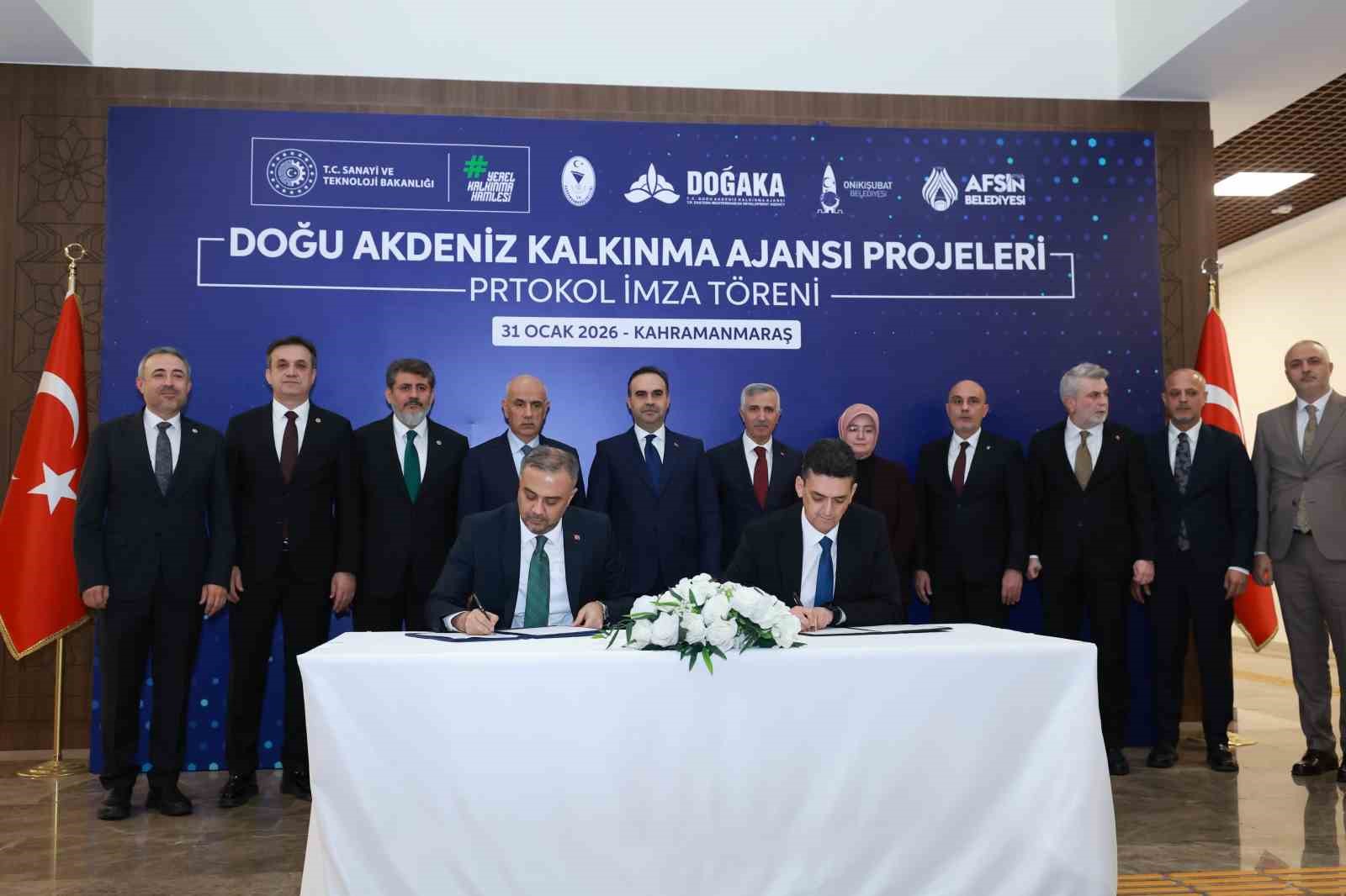 bakan kacir kahramanmarasta sogep projelerinin imza torenine katildi 0 nGCIhLPL