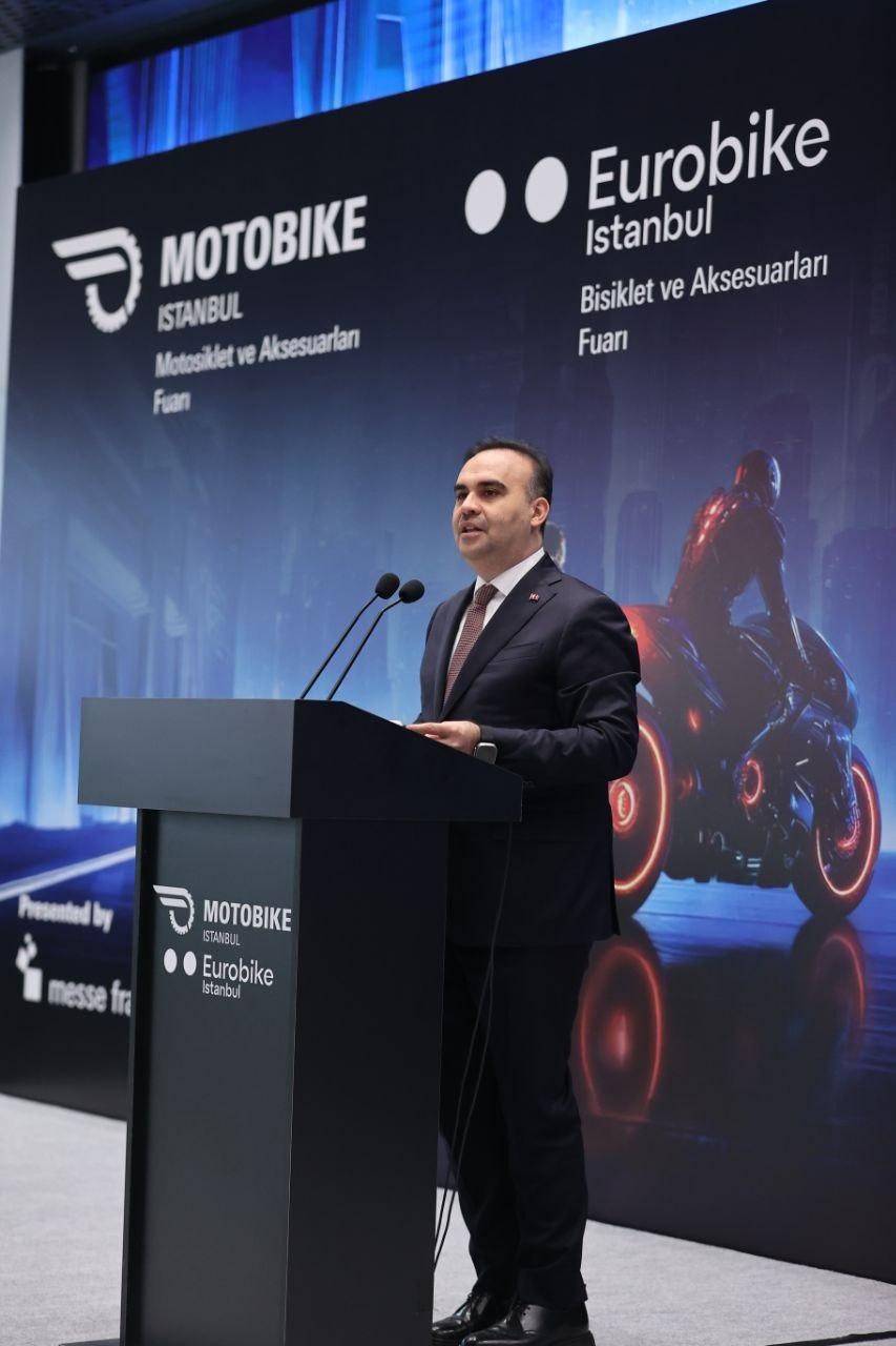 bakan kacir motosiklet ve bisiklet sanayi firmalarinin 16 milyar lira yatirim buyuklugune sahip 106 8Er2XdtI