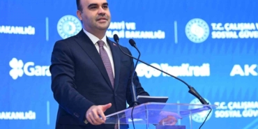 bakan-kacir-sanayi-katma-degerimiz-yuzde-29-ile-son-dort-yilin-en-hizli-artisini-mJdZgnfw.jpg
