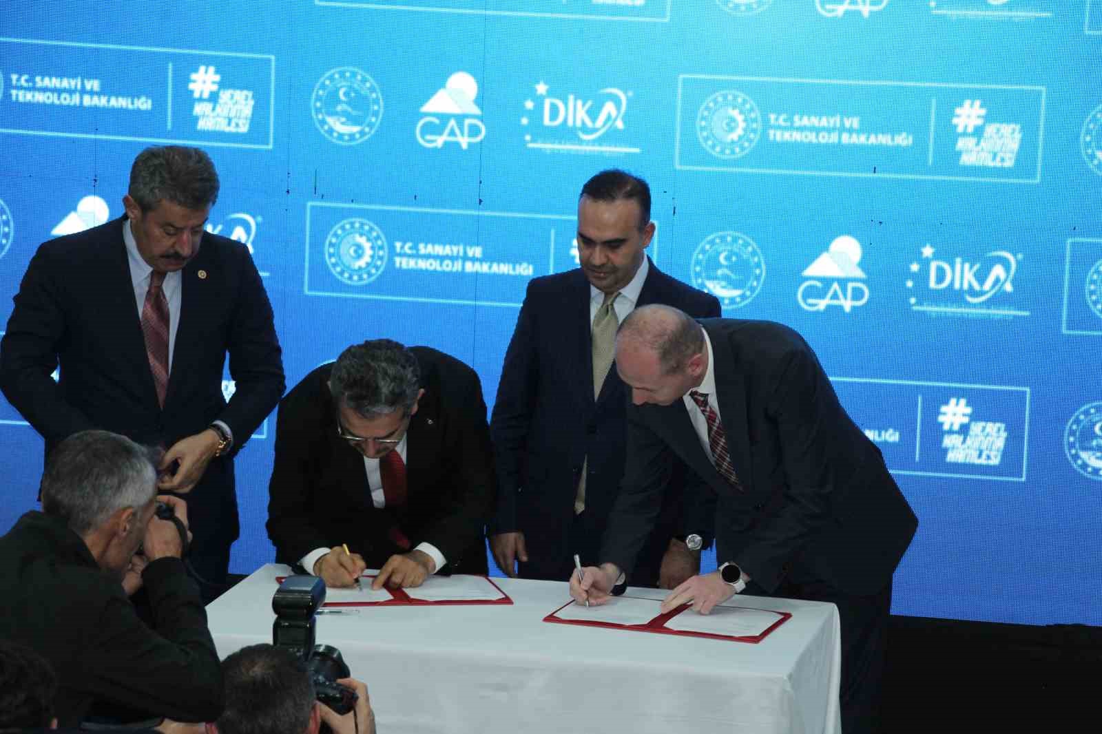 bakan kacir sirnakta 341 milyon liralik 11 yeni projeyi hayata geciriyoruz 4 58G4UUdl