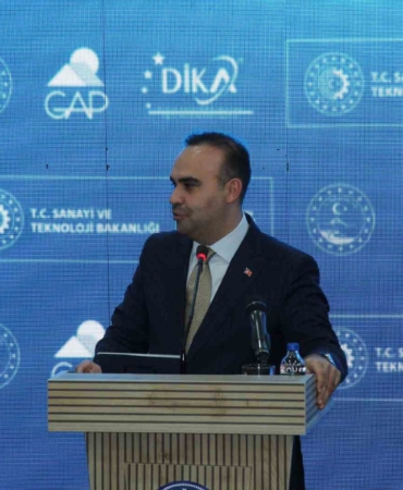 bakan-kacir-sirnakta-341-milyon-liralik-11-yeni-projeyi-hayata-geciriyoruz-TiAAcz7v.jpg