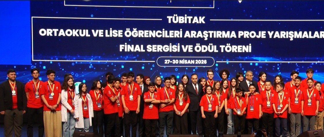 Bakan Kacır: "Türk gençliği, tam bağımsız ve müreffeh Türkiye’yi kararlılıkla inşa edecektir" 6 bakan kacir turk gencligi tam bagimsiz ve mureffeh turkiyeyi kararlilikla insa edecektir 2