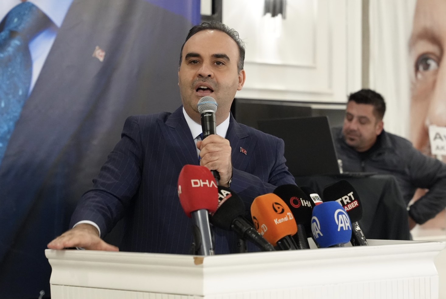 bakan kacir turk milleti muhrunu gokyuzune vurdu 6 lP4i8ejS
