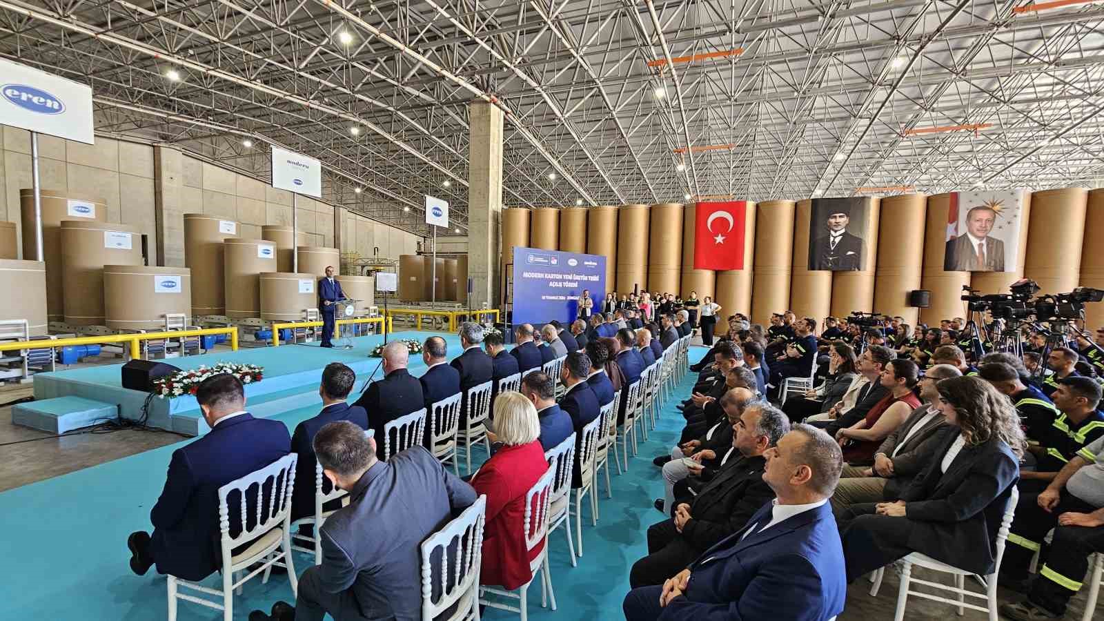 Bakan Kacır: "Türkiye, Çin’den sonra en güçlü ihracatçı ülkelerden biri" 7 bakan kacir turkiye cinden sonra en guclu ihracatci ulkelerden biri 3 3bf5AyPz