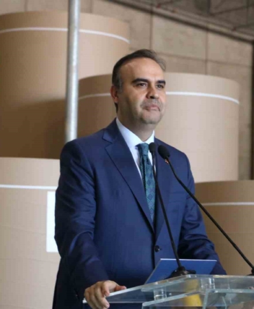 bakan-kacir-turkiye-cinden-sonra-en-guclu-ihracatci-ulkelerden-biri-DCRPaHdq.jpg
