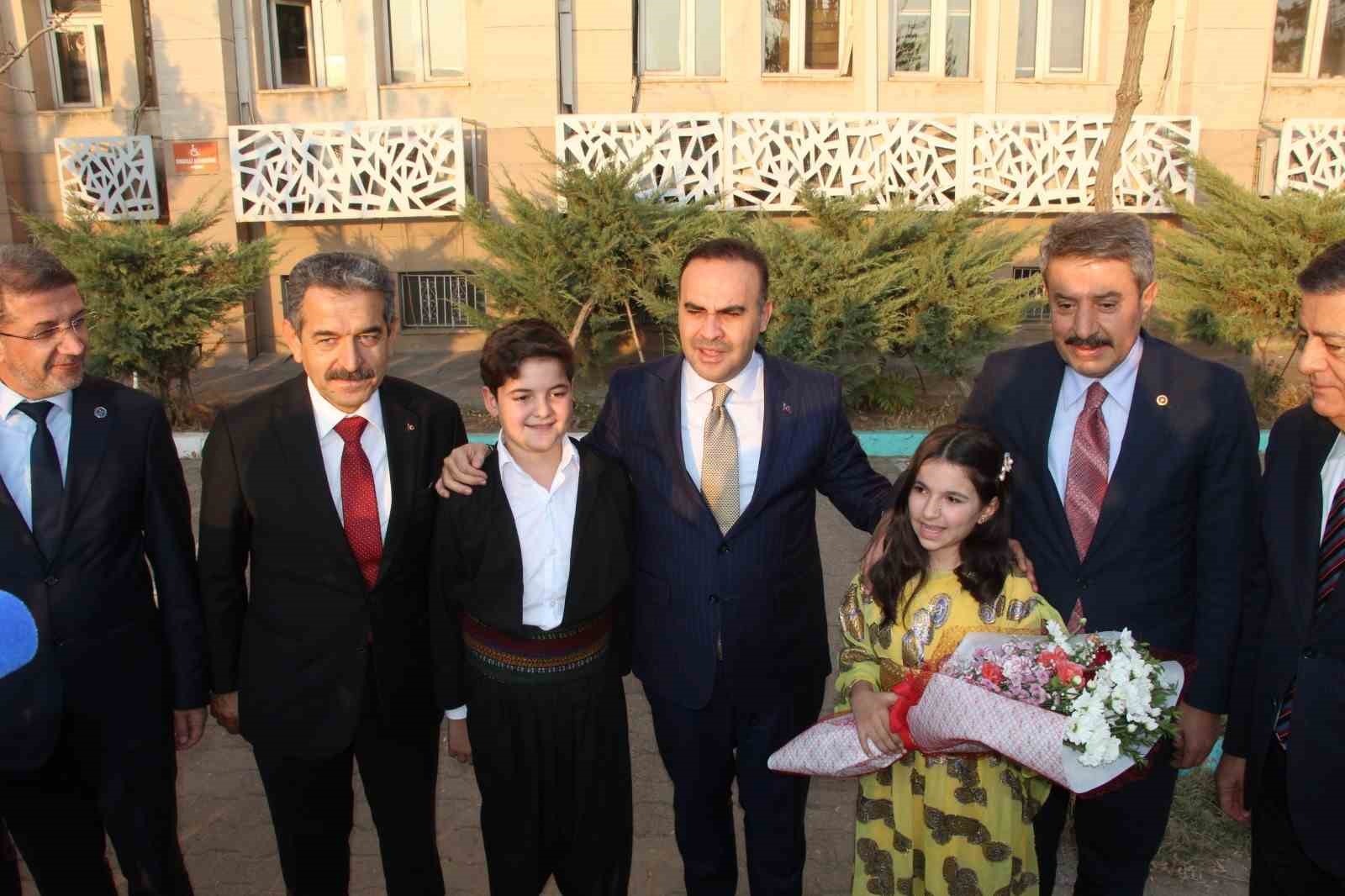 bakan kacir turkiye sanayide ve teknolojide avrupanin uretim merkezi haline geldi 1 KT78Sh9v