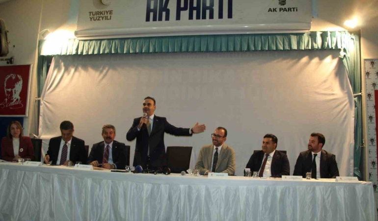 bakan-kacir-turkiye-sanayide-ve-teknolojide-avrupanin-uretim-merkezi-haline-geldi-4YdyLewy.jpg