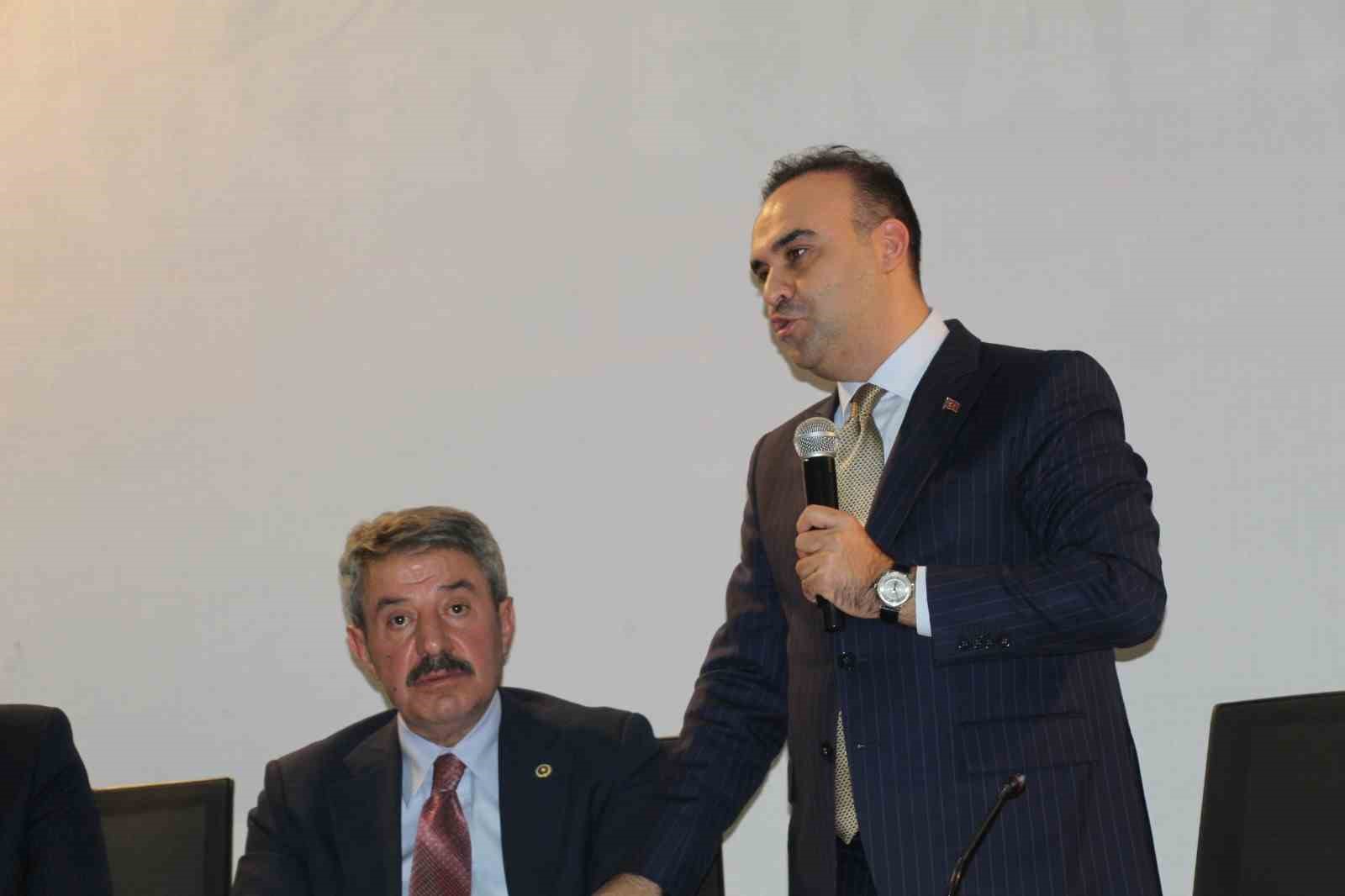 bakan kacir turkiye sanayide ve teknolojide avrupanin uretim merkezi haline geldi 8