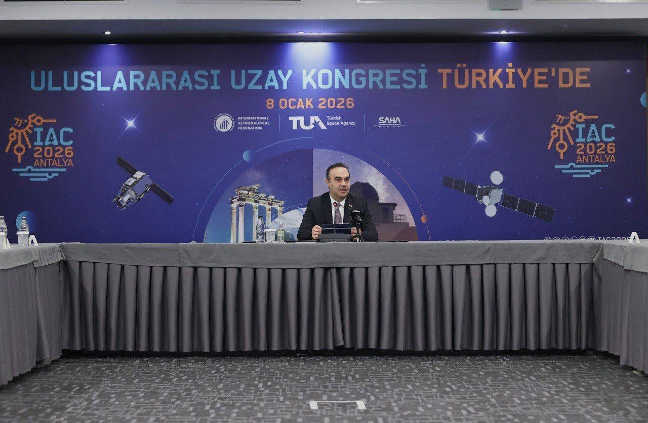 bakan kacir turkiyenin uzay teknolojilerindeki yukselisini dunyaya duyuracak dev bir etkinlige imza atacagiz 0 lgsKgSPq