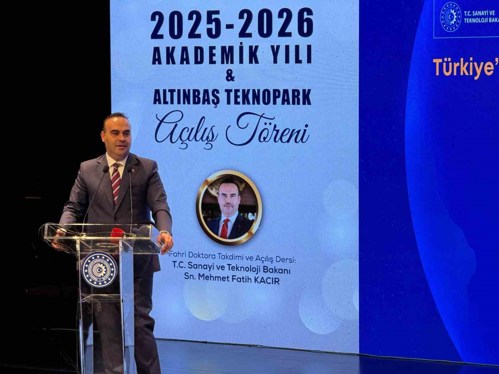 bakan kacir turkiyenin yillik ar ge harcamalari 199 milyar dolara yukseldi 0 eQTZaXqD
