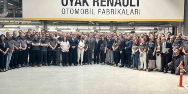 bakan-kacir-turkiyeye-yatirim-yapan-kazaniyor-2Ebk9cw2.jpg