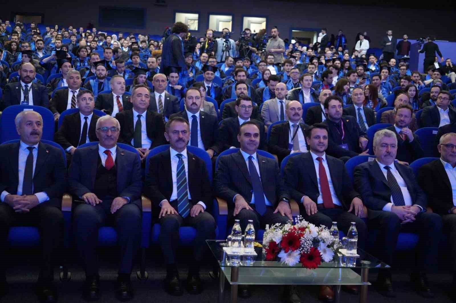 bakan kacir yeni nesil 407 yazilimci gencin heyecanini paylasti 1 kcr9IanS