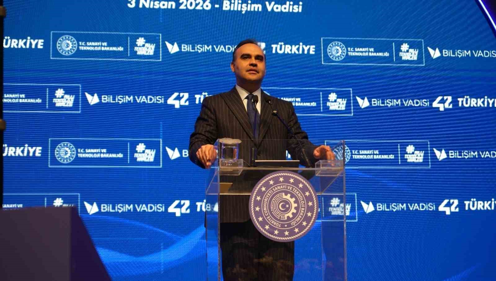 bakan kacir yeni nesil 407 yazilimci gencin heyecanini paylasti 2 b49J68aR