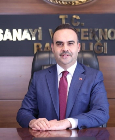 bakan-kacir-yenice-ihlamur-bali-avrupa-birliginde-tescil-edilen-43-cografi-isaretli-urunumuz-oldu-rgV9C1Sf.jpg
