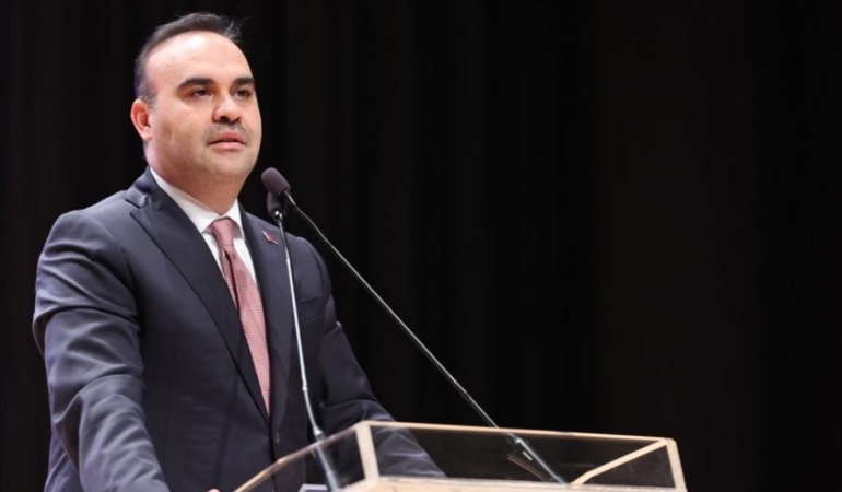 bakan-kacir-yilin-ilk-iki-doneminde-bin-647-projede-255-milyar-lira-finansman-hacmi-SiFZtugM.jpg