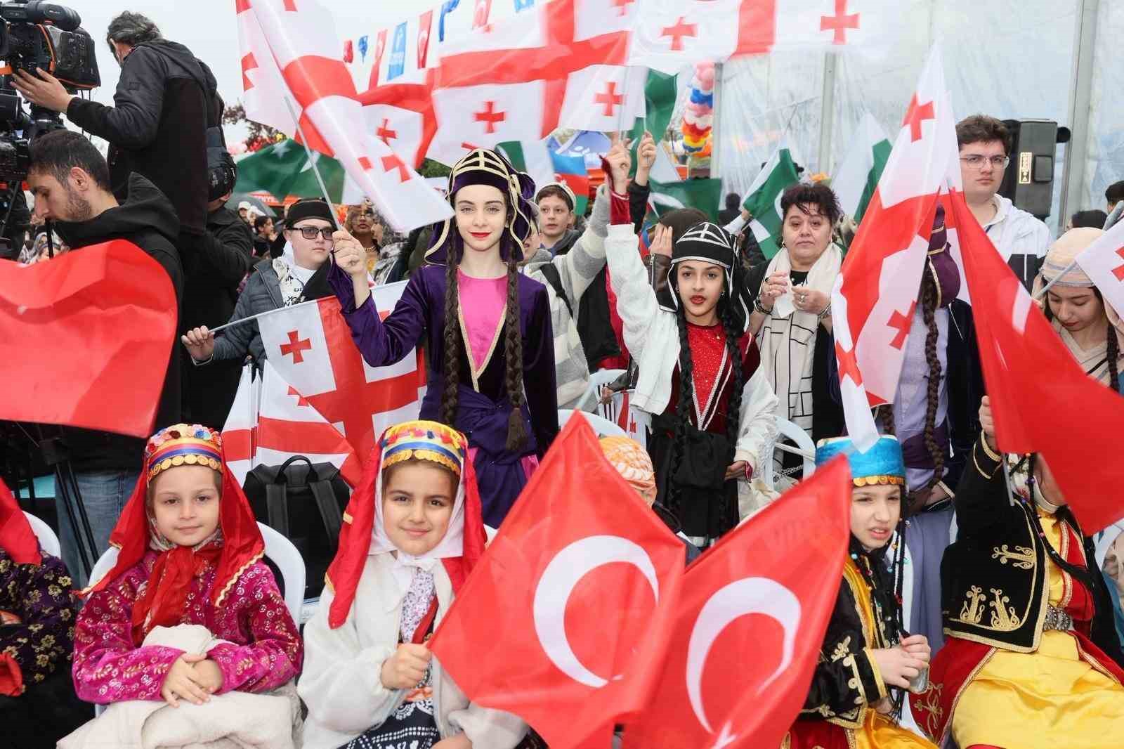 bakan kacirdan esenlere mujde ilceye muhtesem bir teknopark kazandiriyoruz 2 O66jFQAG