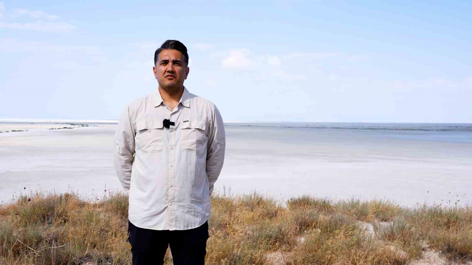 Bakan Kurum: "12 bin 800 yavru flamingo Tuz Gölü’nde yaşam buldu" 4 bakan kurum 12 bin 800 yavru flamingo tuz golunde yasam buldu 0 OmvywQBC