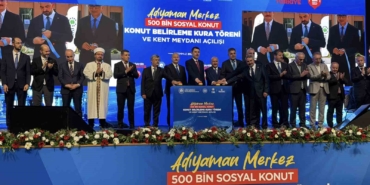 bakan-kurum-adiyaman-yikildigi-yerden-dogruldu-TBRugTgT.jpg