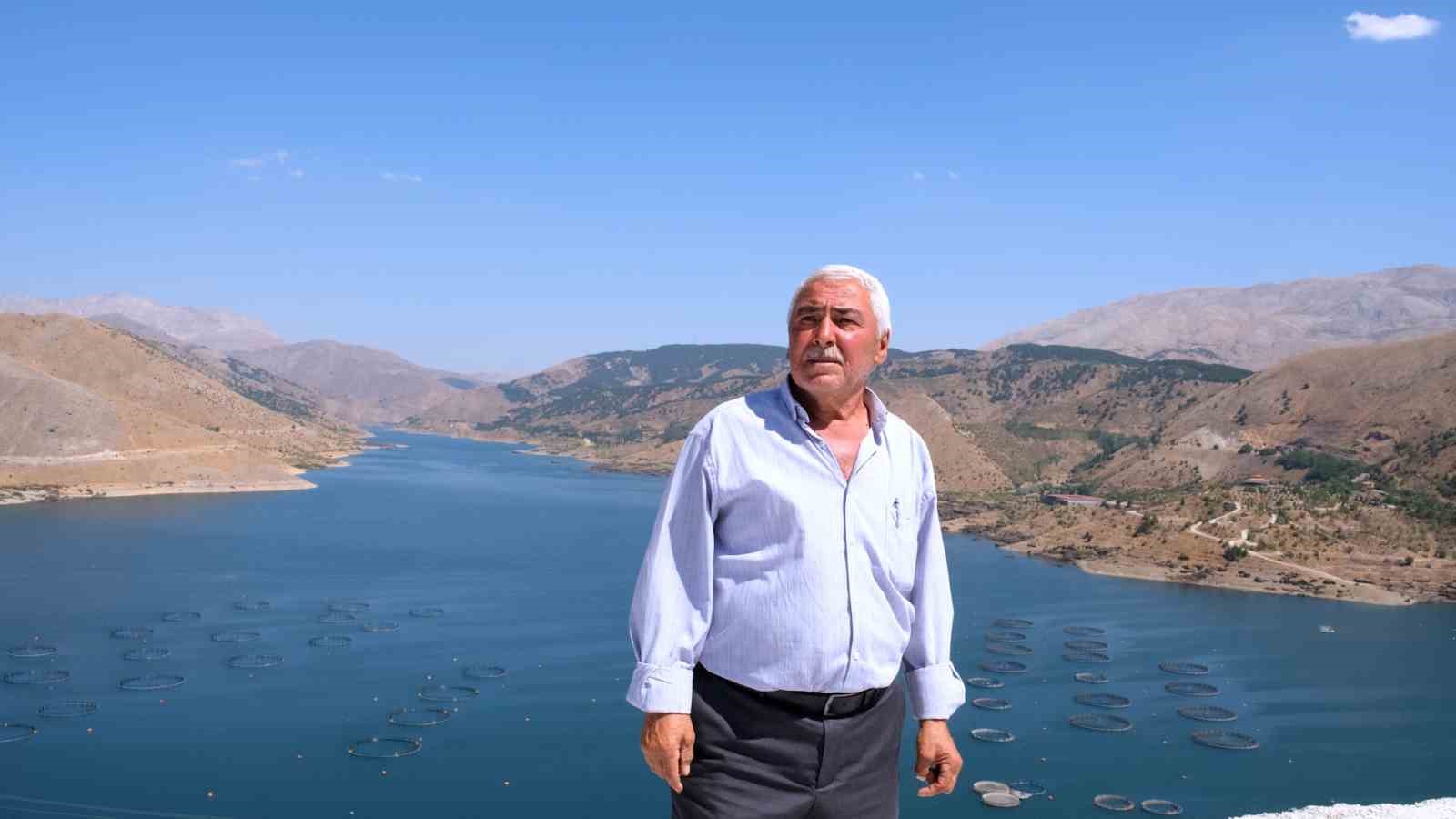 bakan kurum adiyamanda depremden sonra insa edilen koy evlerini paylasti 7 9NOhYzCf