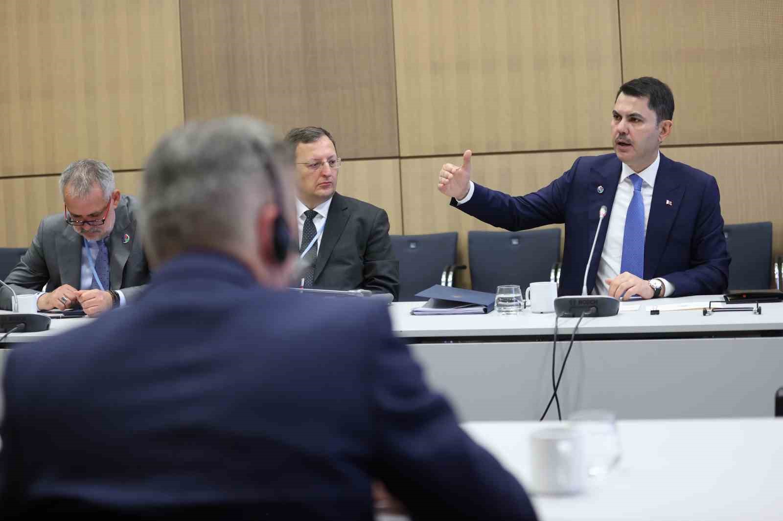 Bakan Kurum, Almanya’da Avustralyalı mevkidaşı Bowen ve BM temsilcileri ile görüştü 13 bakan kurum almanyada avustralyali mevkidasi bowen ve bm temsilcileri ile gorustu 9 ruIQIsbQ