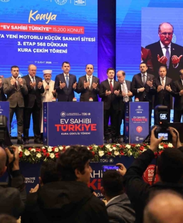 bakan-kurum-biz-lafla-degil-eserle-konusuyoruz-Ed6IhSiI.jpg