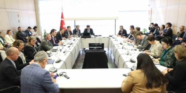 bakan-kurum-bonnda-cop31-ev-sahibi-ulke-anlasmasini-imzaladi-kHNSeFDu.jpg