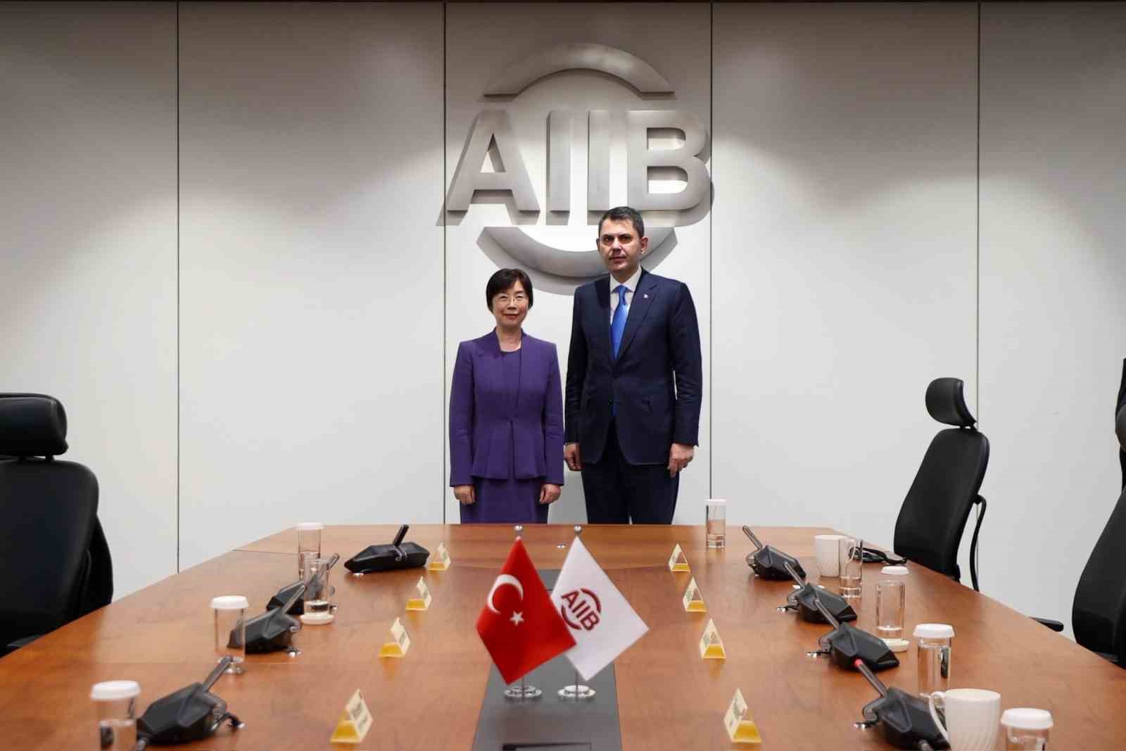 bakan kurum cinli sirketlerin yoneticileriyle gorustu 1 sA6ElSfR