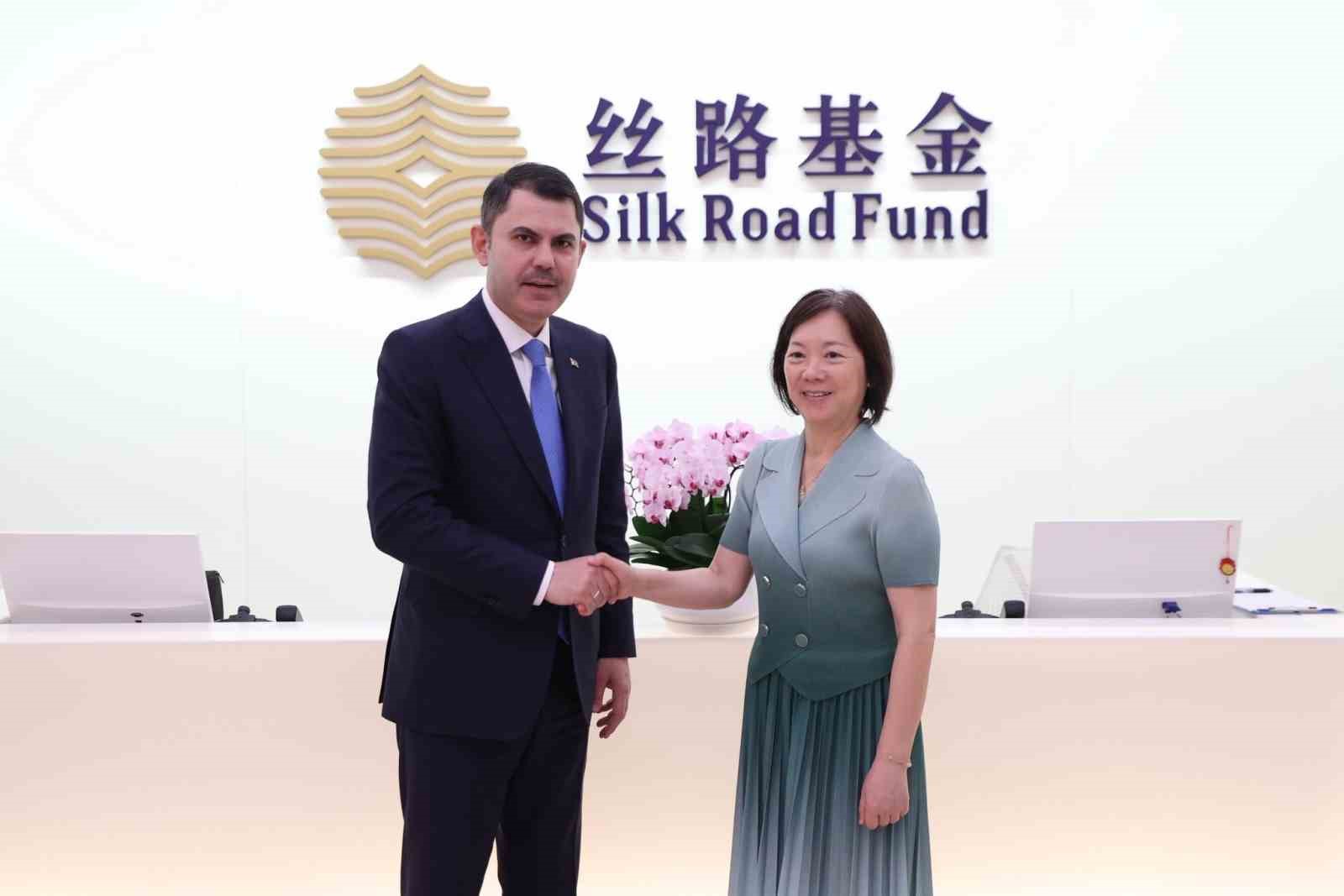 bakan kurum cinli sirketlerin yoneticileriyle gorustu 8 lSOUKzOr