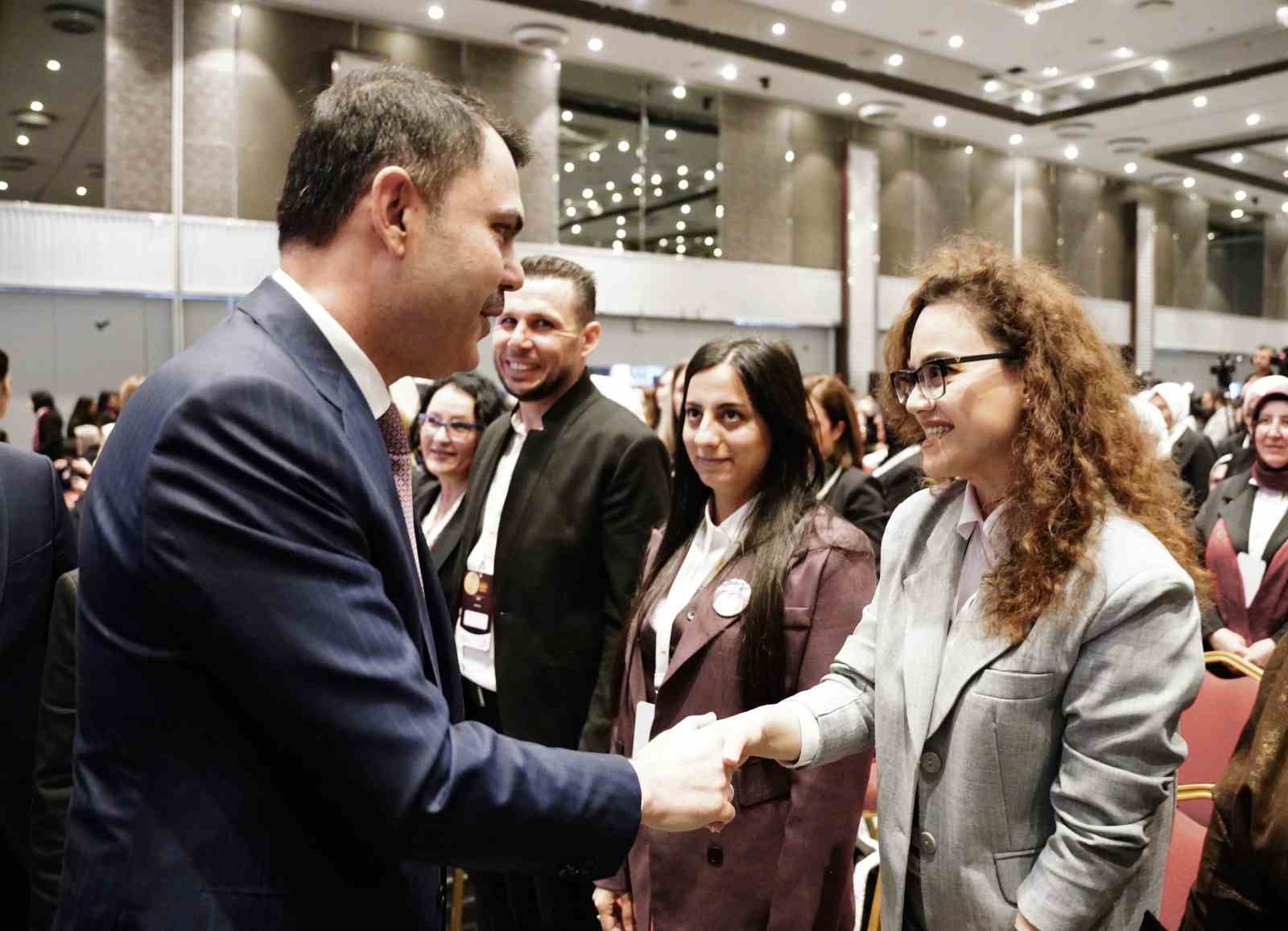 bakan kurum en buyuk 250 uluslararasi muteahhitlik firmasi listesinde 45 firmamiz ile dunya 2ncisiyiz wk9mp5lL