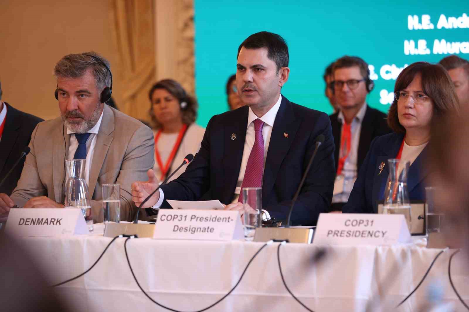 bakan kurum kopenhag iklim bakanlari toplantisina katildi 4 rswhZez1