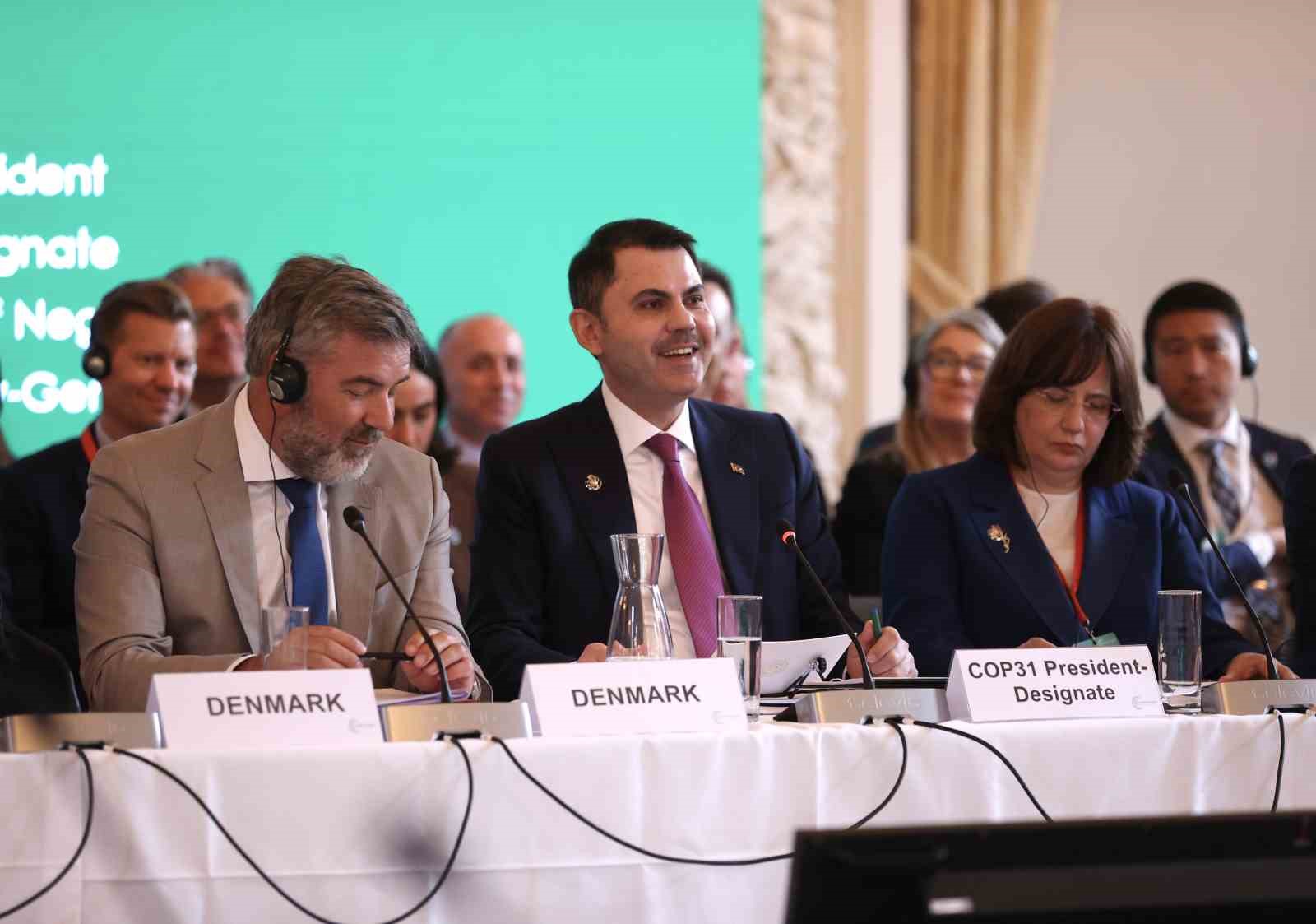 bakan kurum kopenhag iklim bakanlari toplantisina katildi 6 5kikJD8b