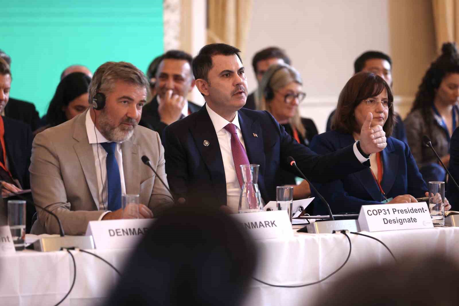 bakan kurum kopenhag iklim bakanlari toplantisina katildi 7 V8z4t2Gj