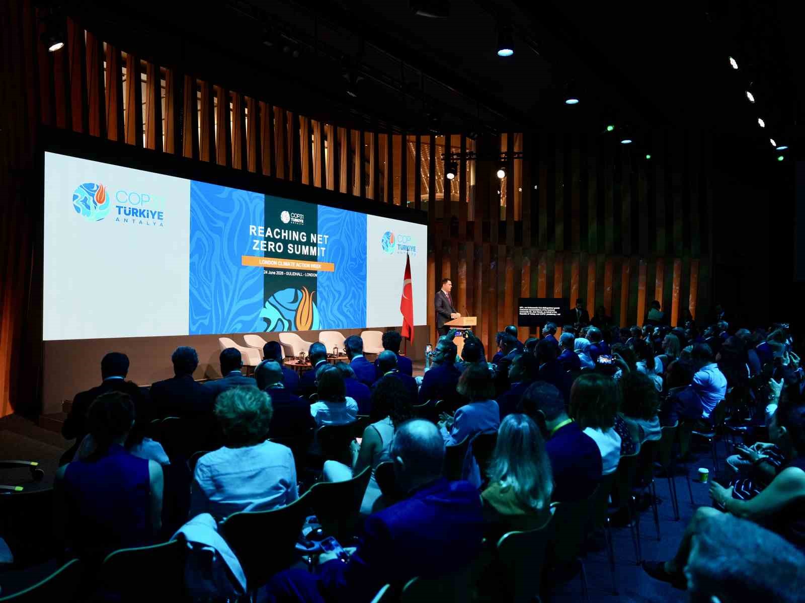 bakan kurum londrada turkiye enerji donusumu yatirim forumunda konustu 1 dMCygQpP