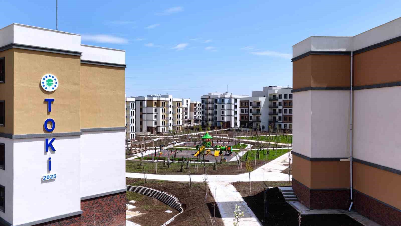 bakan kurum oglaklida yeni bir sehir insa ettik 9 QEastJdE