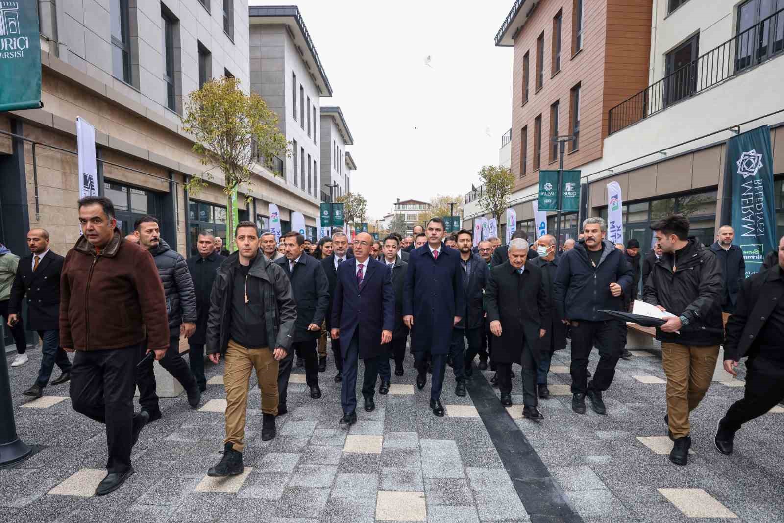 bakan kurum surici carsisi birinci etabin acilisini yapti bu proje bir vizyon eseridir bir LDbfPis8