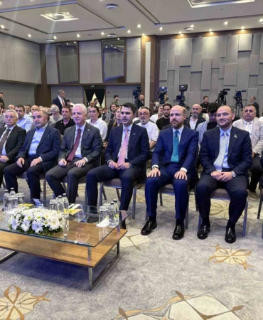 bakan-kurum-yarisi-bizden-kampanyasi-kapsaminda-istanbulun-39-ilcesinde-233-bin-konutun-donusum-sureci-ueLUJ9QG.jpg