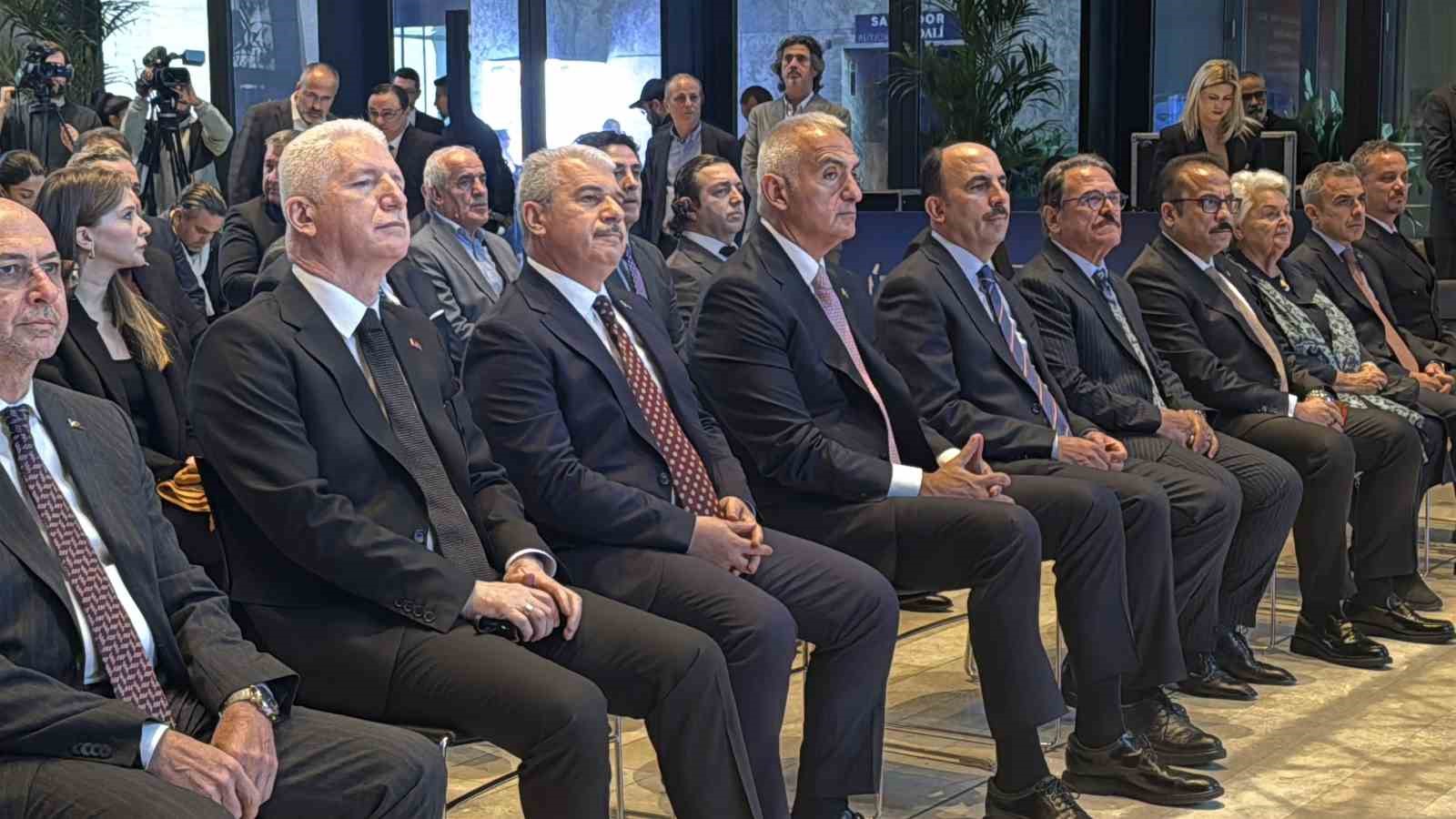 bakan mehmet nuri ersoy vuslat yildonumu uluslararasi anma torenlerini 6 aralikta mader i mevlana etkinligi vTJTtR8t