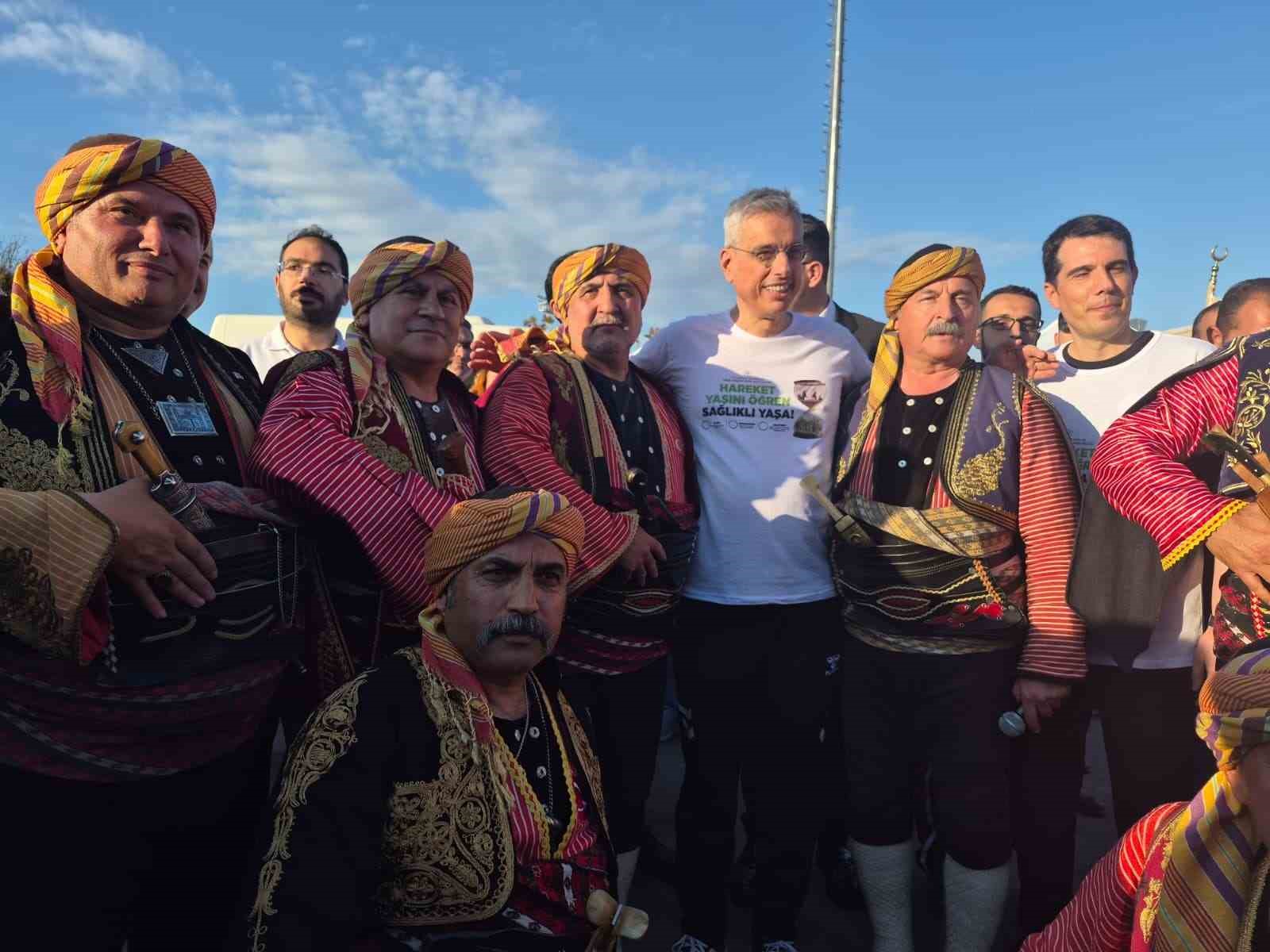 bakan memisoglu 10 milyonun ustunde insana 513 ton kilo kaybettirdik 3 84dD4FTs