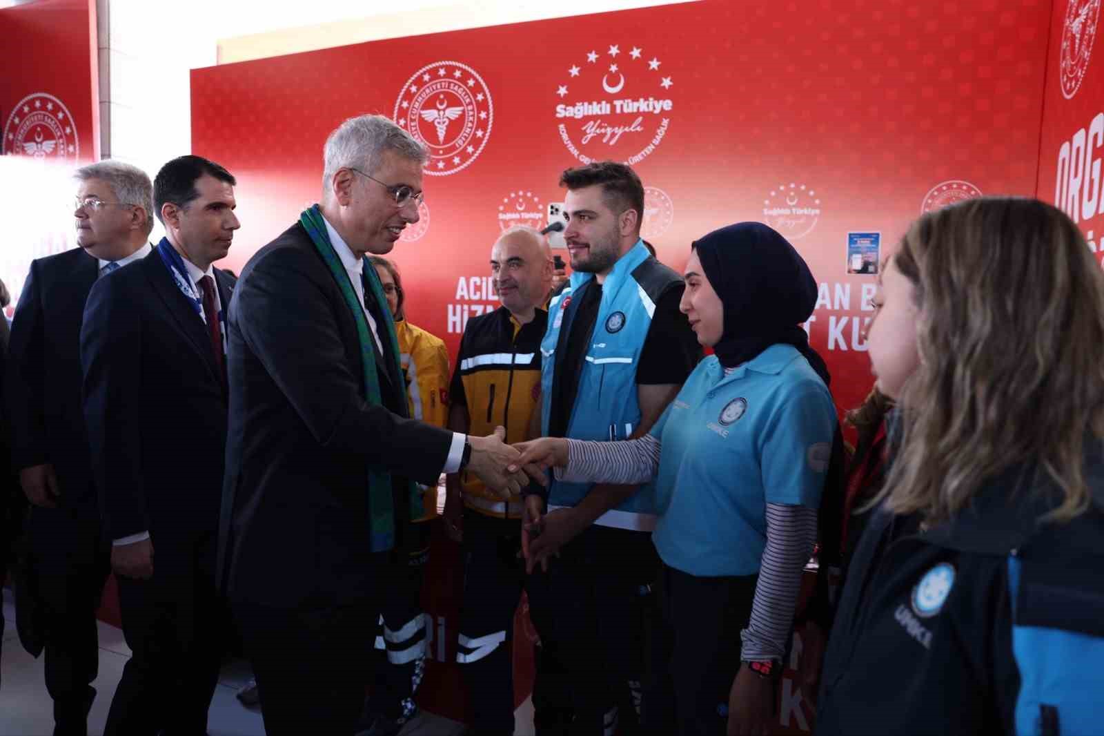 bakan memisoglu rize gunlerini dumansiz acik hava konseptiyle hayata geciriyoruz 1 mq6OU2yf