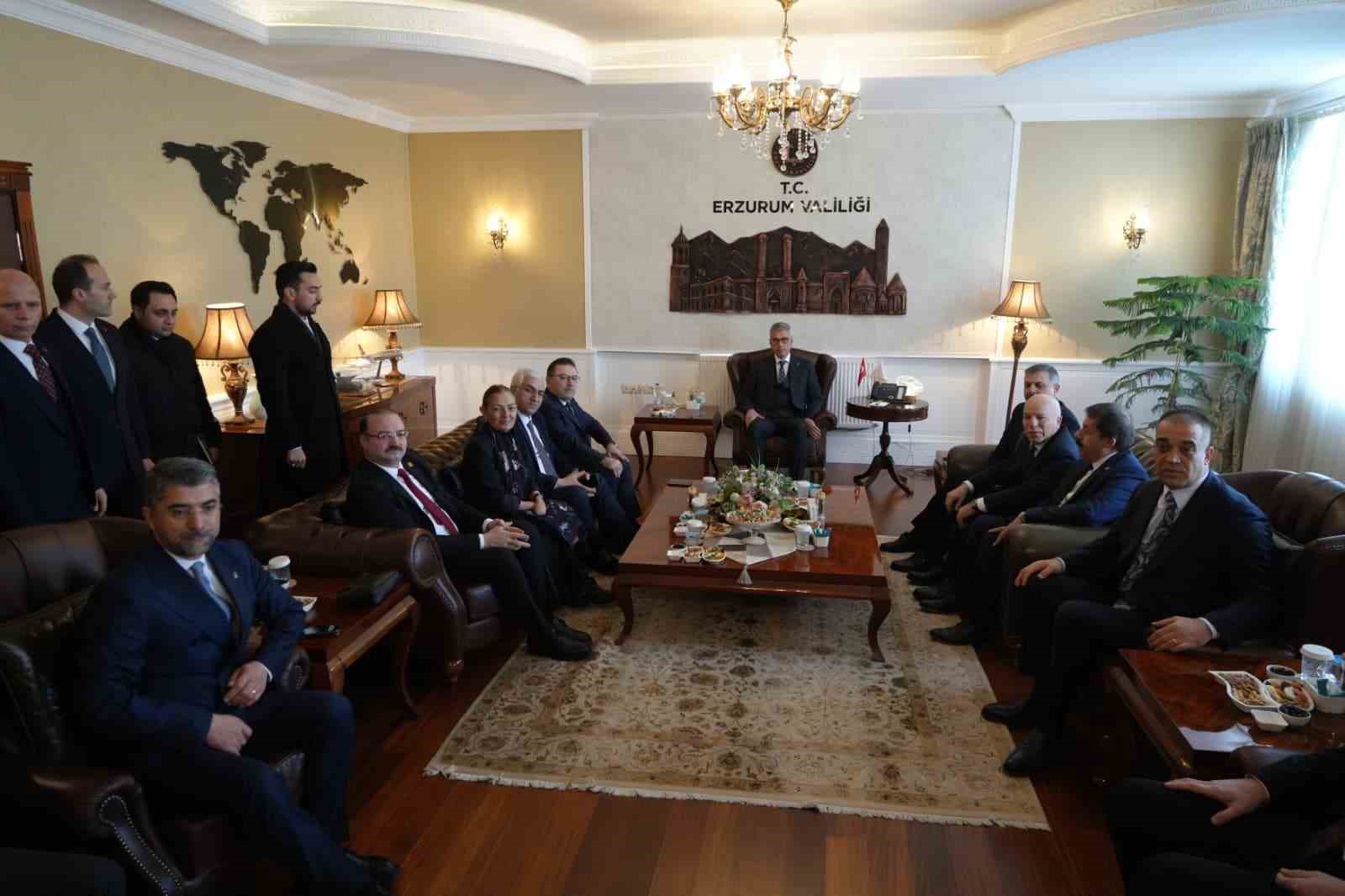 bakan memisoglu saglik hizmetlerinin daha iyi olmasi icin neler yapacagimizi yerinde degerlendirmek icin buradayiz aHKsWbt5