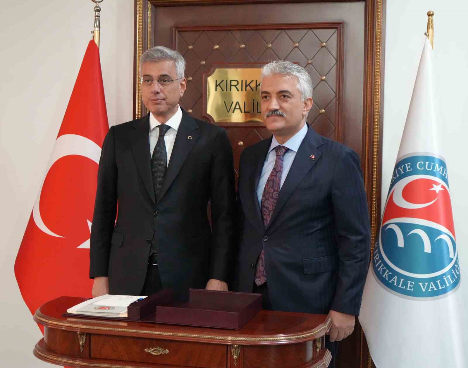 bakan memisoglu savunma sanayisi gibi saglik sanayisini de guclendiriyoruz 2 Q1bbqlkr