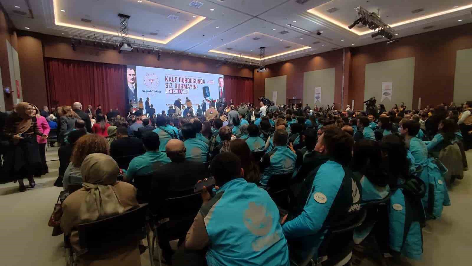 Bakan Memişoğlu: "Son 20 yılda acil sağlık hizmetlerinde küresel bir başarı hikayesine imza attık" 8 bakan memisoglu son 20 yilda acil saglik hizmetlerinde kuresel bir basari hikayesine imza attik FYKX8Mya