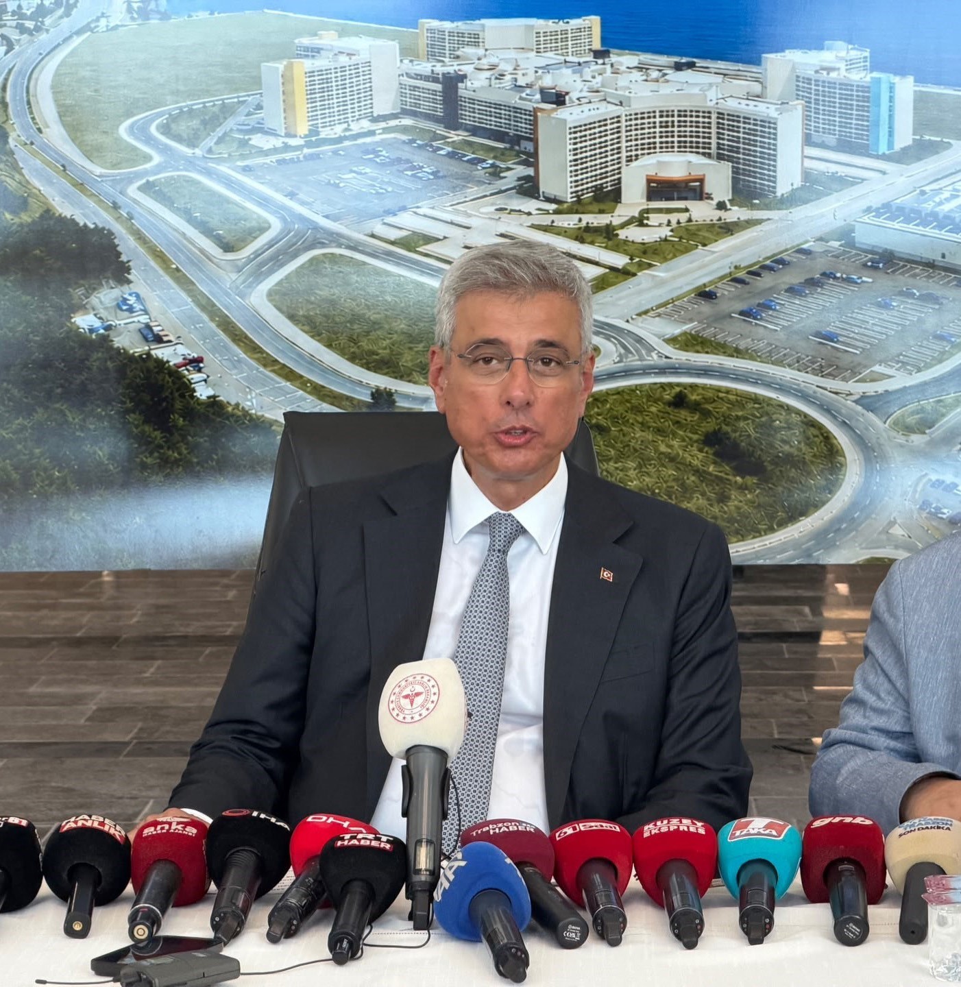 bakan memisoglundan karadeniz insanina kilo uyarisi 1