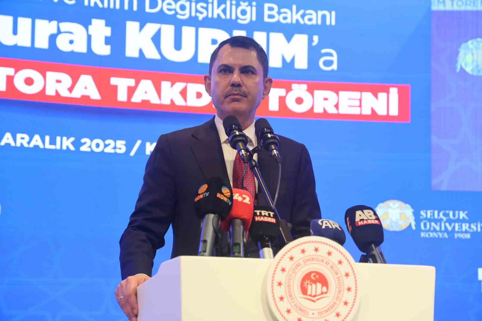 bakan murat kuruma mezun oldugu selcuk universitesinden fahri doktora 4 L1mvtsZO