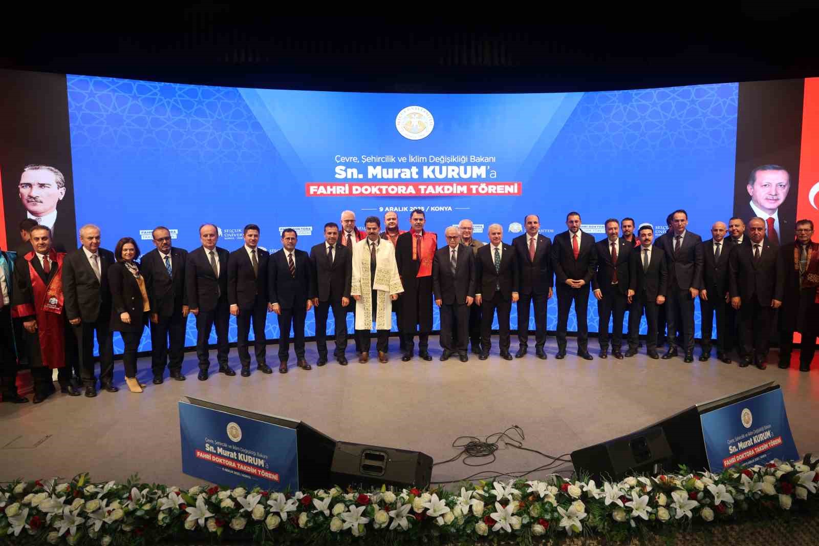 bakan murat kuruma mezun oldugu selcuk universitesinden fahri doktora 5 iYJ89sur