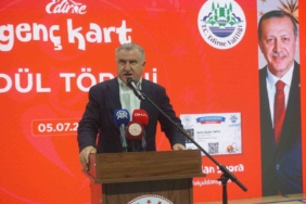 bakan-osman-askin-bak-en-buyuk-hedefimiz-gencleri-spora-yonlendirerek-kotu-aliskanliklardan-uzak-tutmak-gACKBtCz.jpg