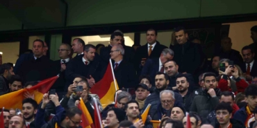 bakan-osman-askin-bak-ve-tff-baskani-haciosmanoglu-galatasaray-liverpool-macinda-NrQrPEX7.jpg